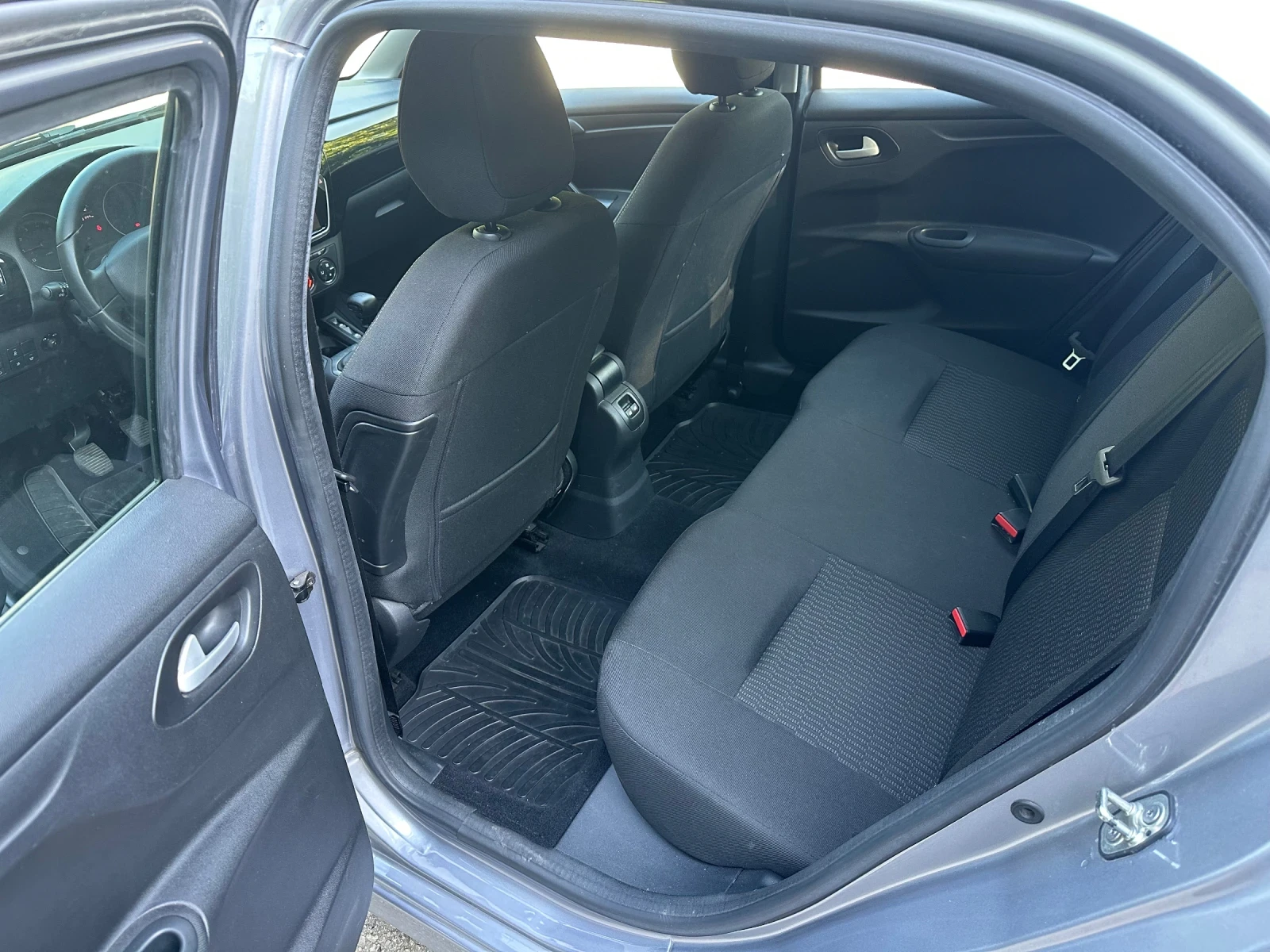 Peugeot 301 1.5 BlueHDi  | Mobile.bg   7