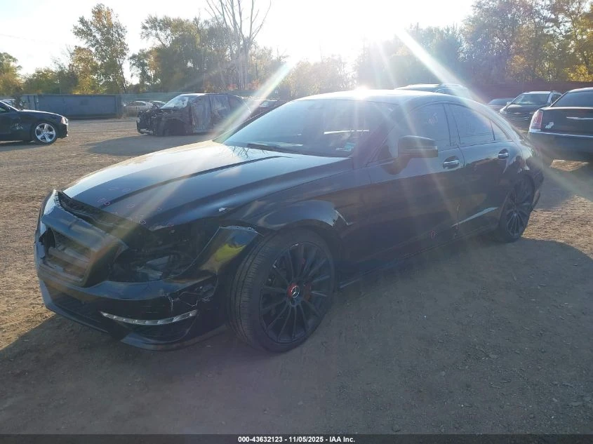 Mercedes-Benz CLS 63 AMG * АвтоКредит* Цена до БГ - изображение 2