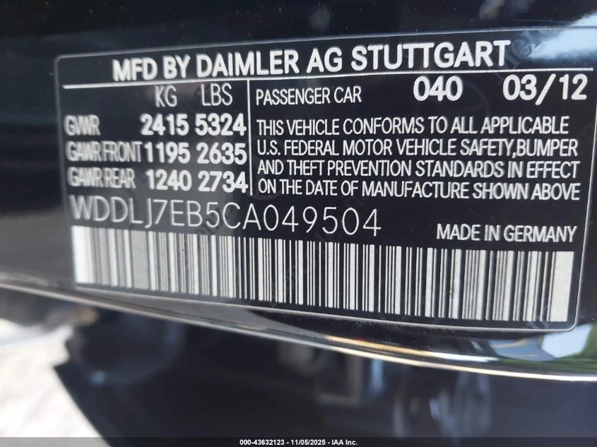 Mercedes-Benz CLS 63 AMG * АвтоКредит* Цена до БГ - изображение 9