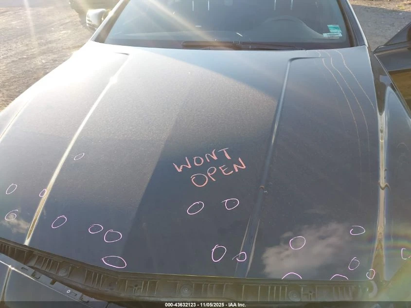 Mercedes-Benz CLS 63 AMG * АвтоКредит* Цена до БГ - изображение 10