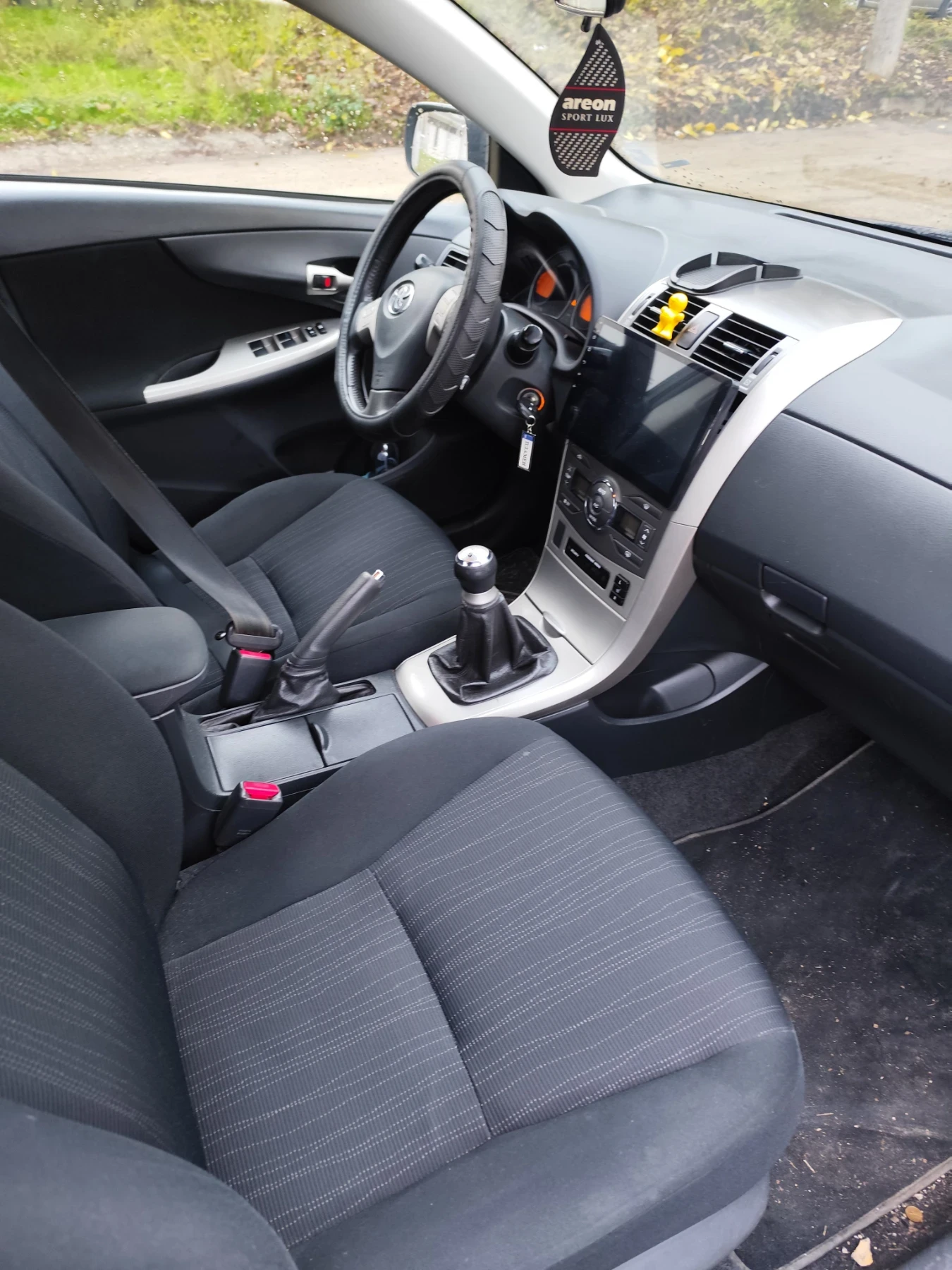 Toyota Corolla  - изображение 10