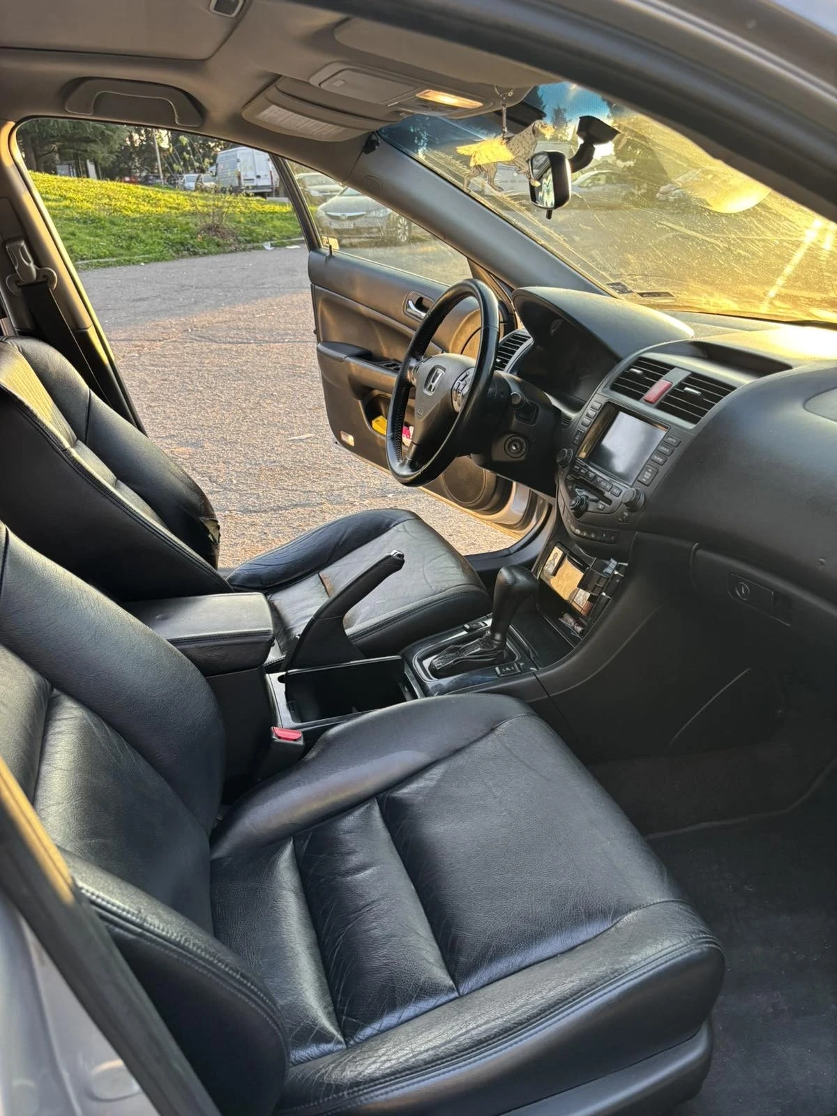 Honda Accord  - изображение 8