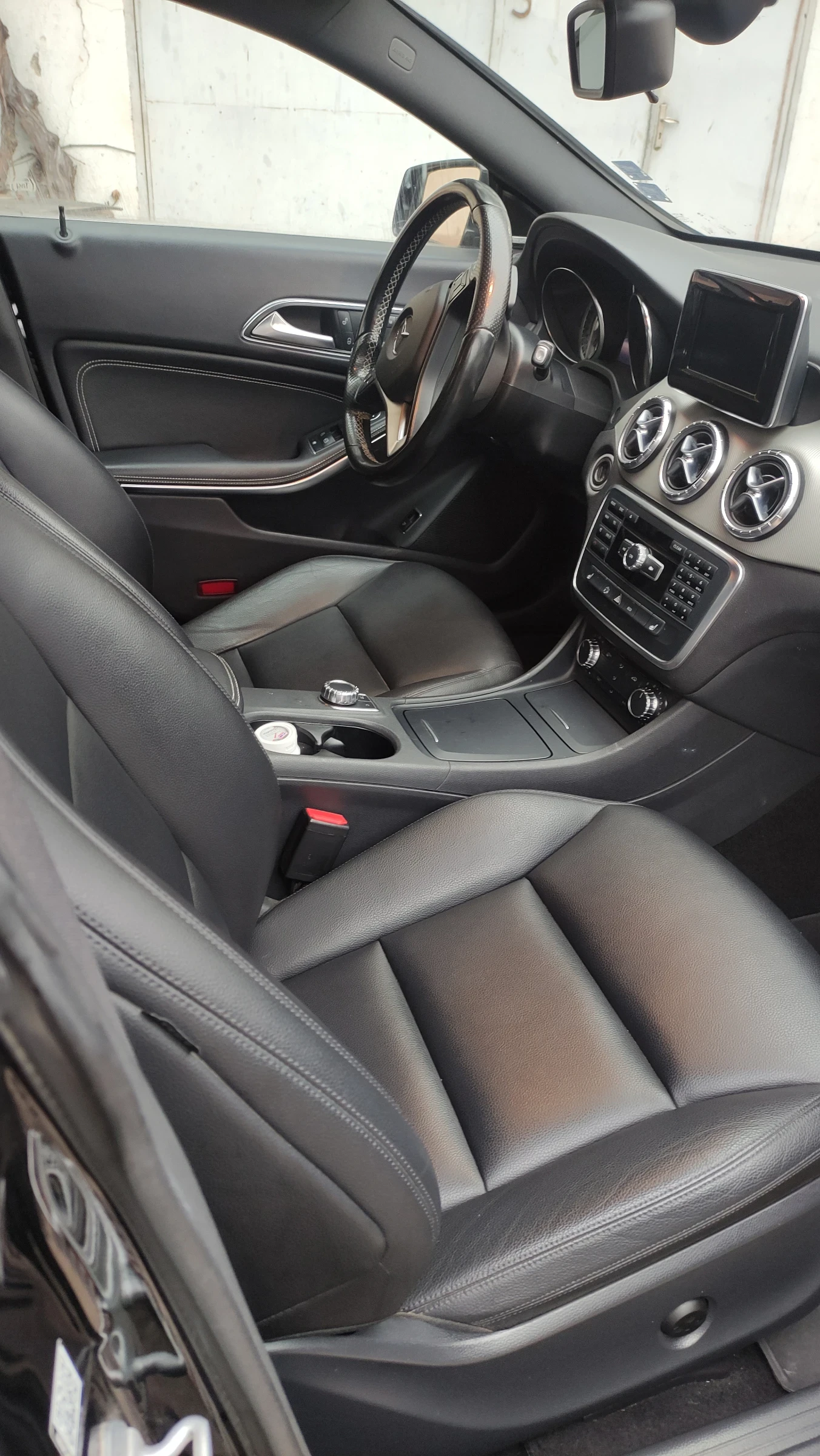 Mercedes-Benz CLA 250  - изображение 10