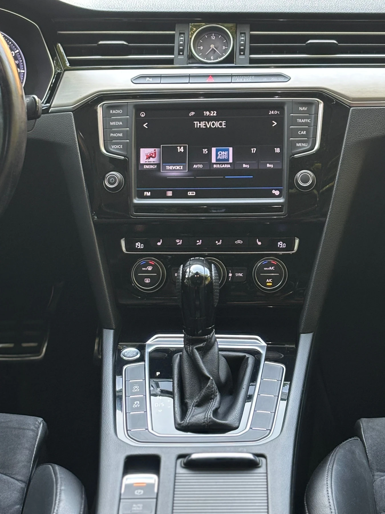 VW Passat R Line BluMotion �������/�������/����/�����/���� | Mobile.bg � ����������� 13