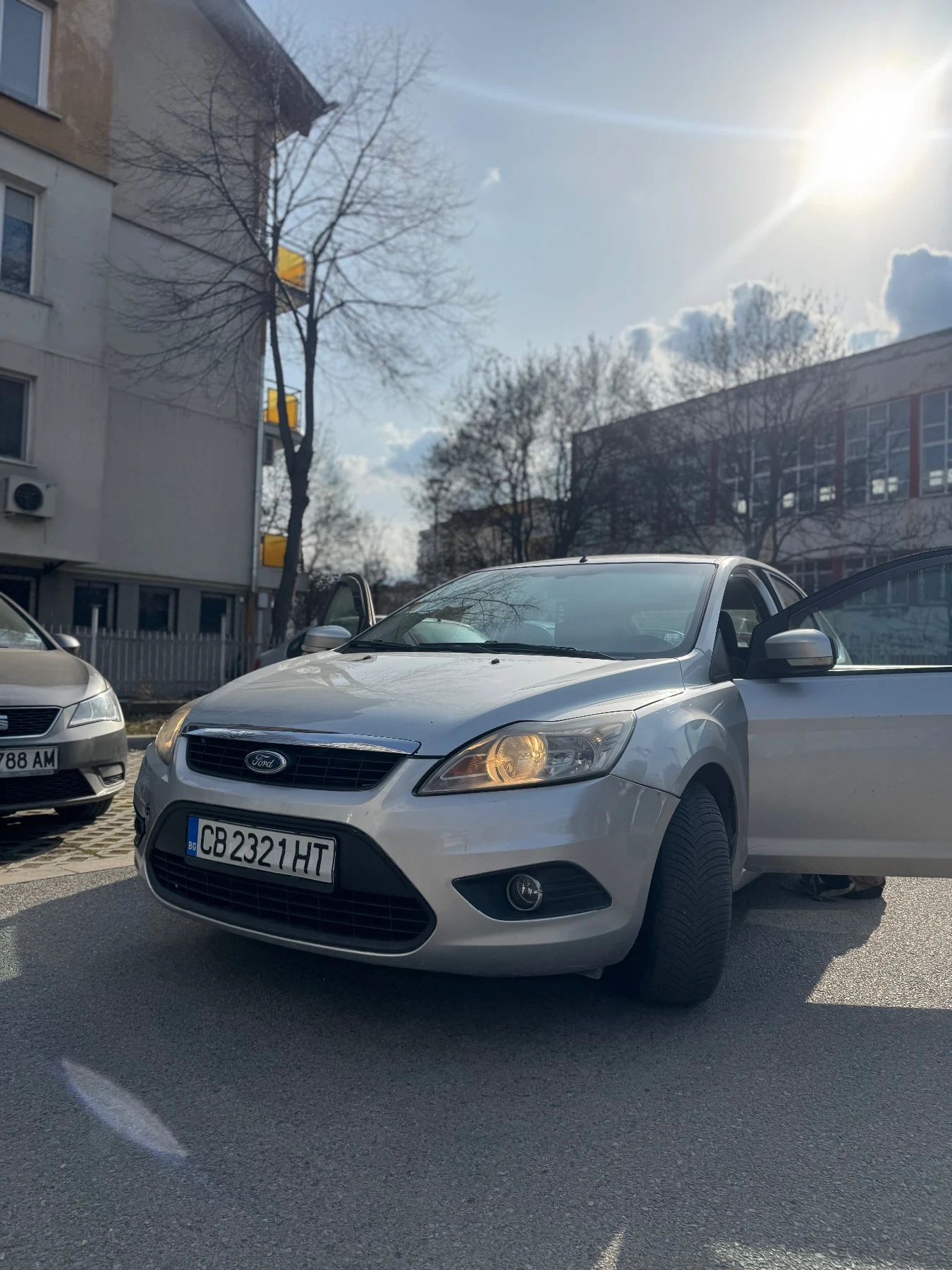 Ford Focus  Titanium 1.6 Бензин/Газ  CarPlay/Android Auto