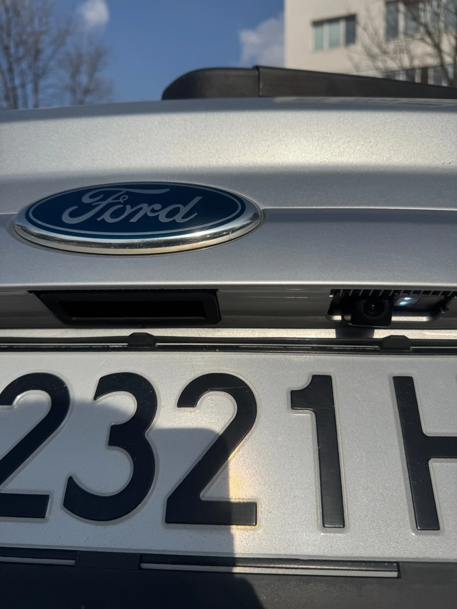 Ford Focus  Titanium 1.6 Бензин/Газ  CarPlay/Android Auto, снимка 14 - Автомобили и джипове - 53756316