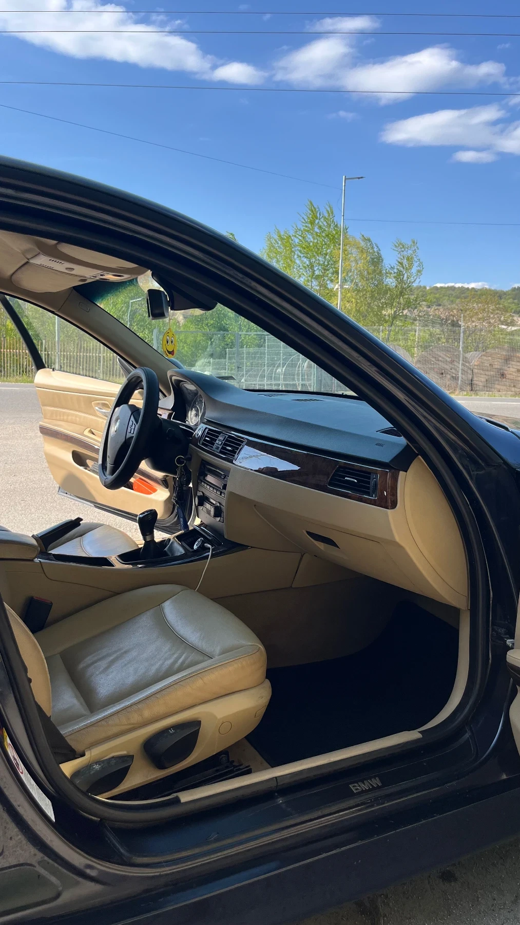 BMW 320, снимка 8 - Автомобили и джипове - 53774865