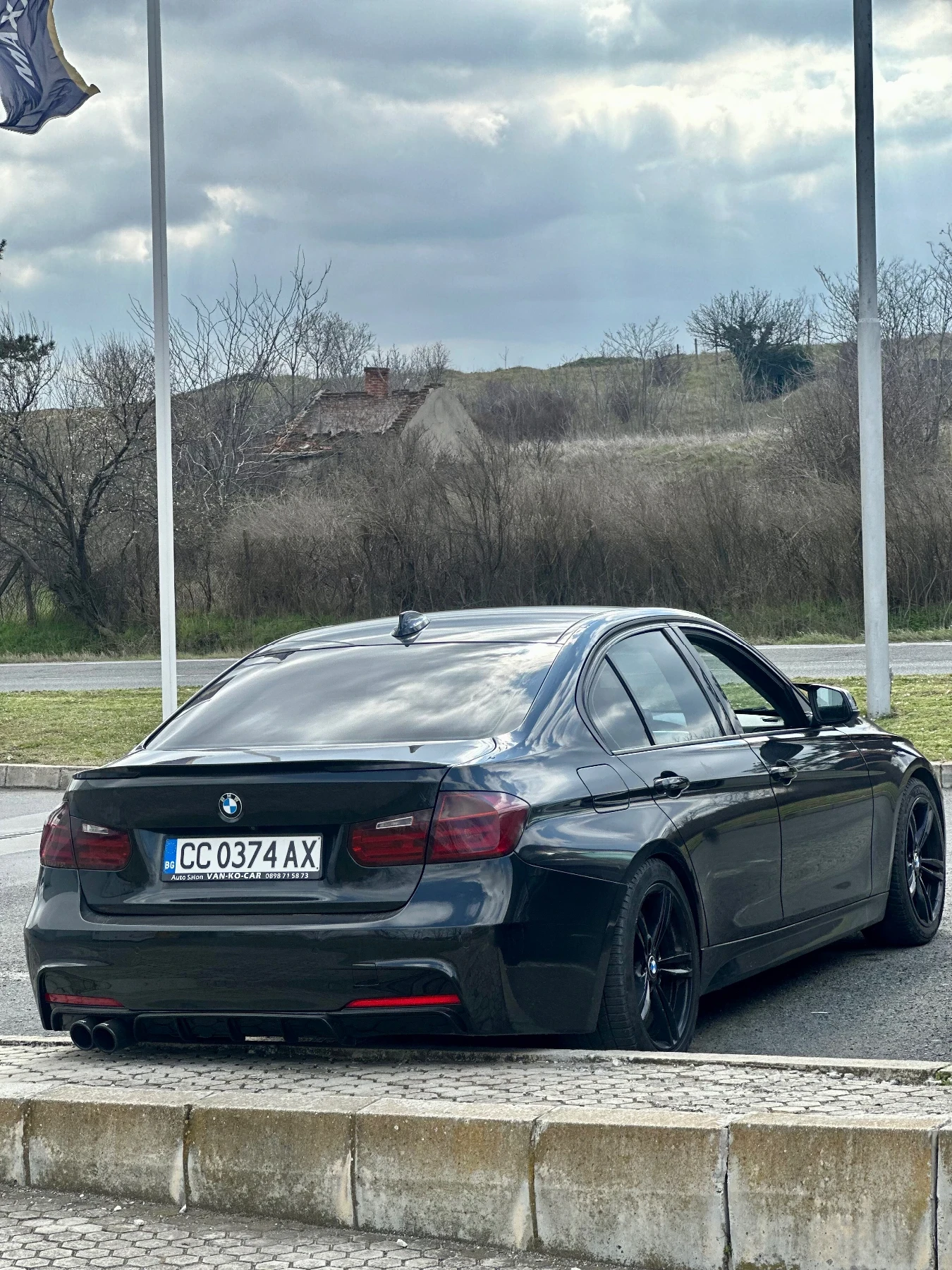 BMW 320, снимка 2 - Автомобили и джипове - 53894215