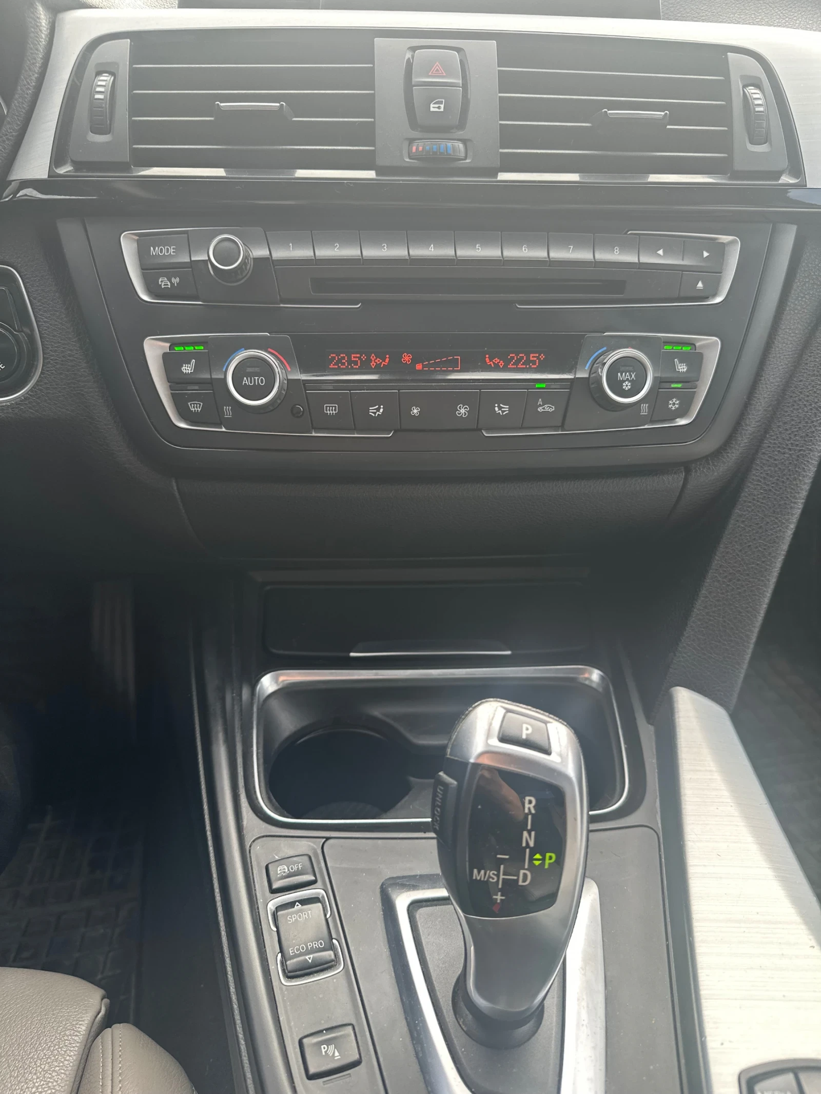 BMW 320, снимка 14 - Автомобили и джипове - 53894215