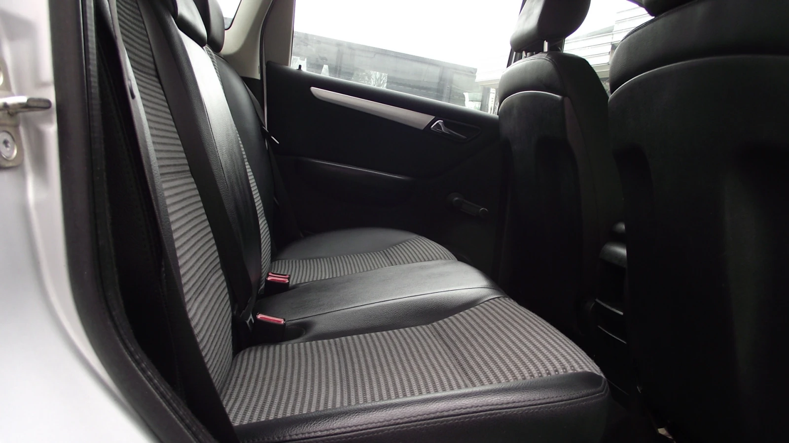 Mercedes-Benz A 180 2.0.d.109.k.c.6.speed.AVANGA, снимка 16 - Автомобили и джипове - 53959120