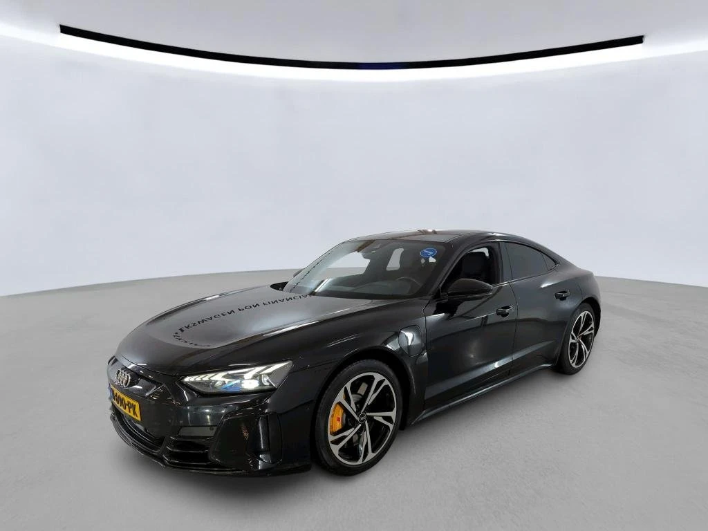 Audi E-Tron GT, снимка 3 - Автомобили и джипове - 54069733