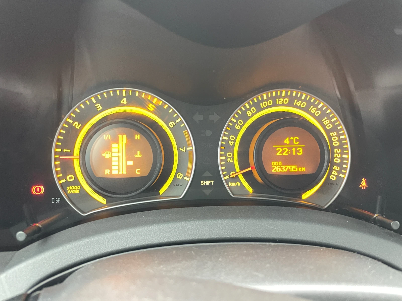 Toyota Auris 1.4vvti, снимка 9 - Автомобили и джипове - 54124962