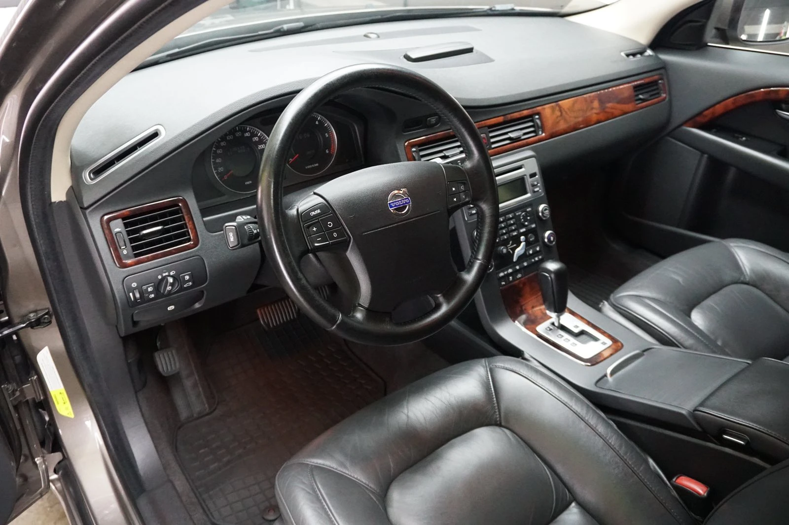 Volvo S80, снимка 6 - Автомобили и джипове - 55081768