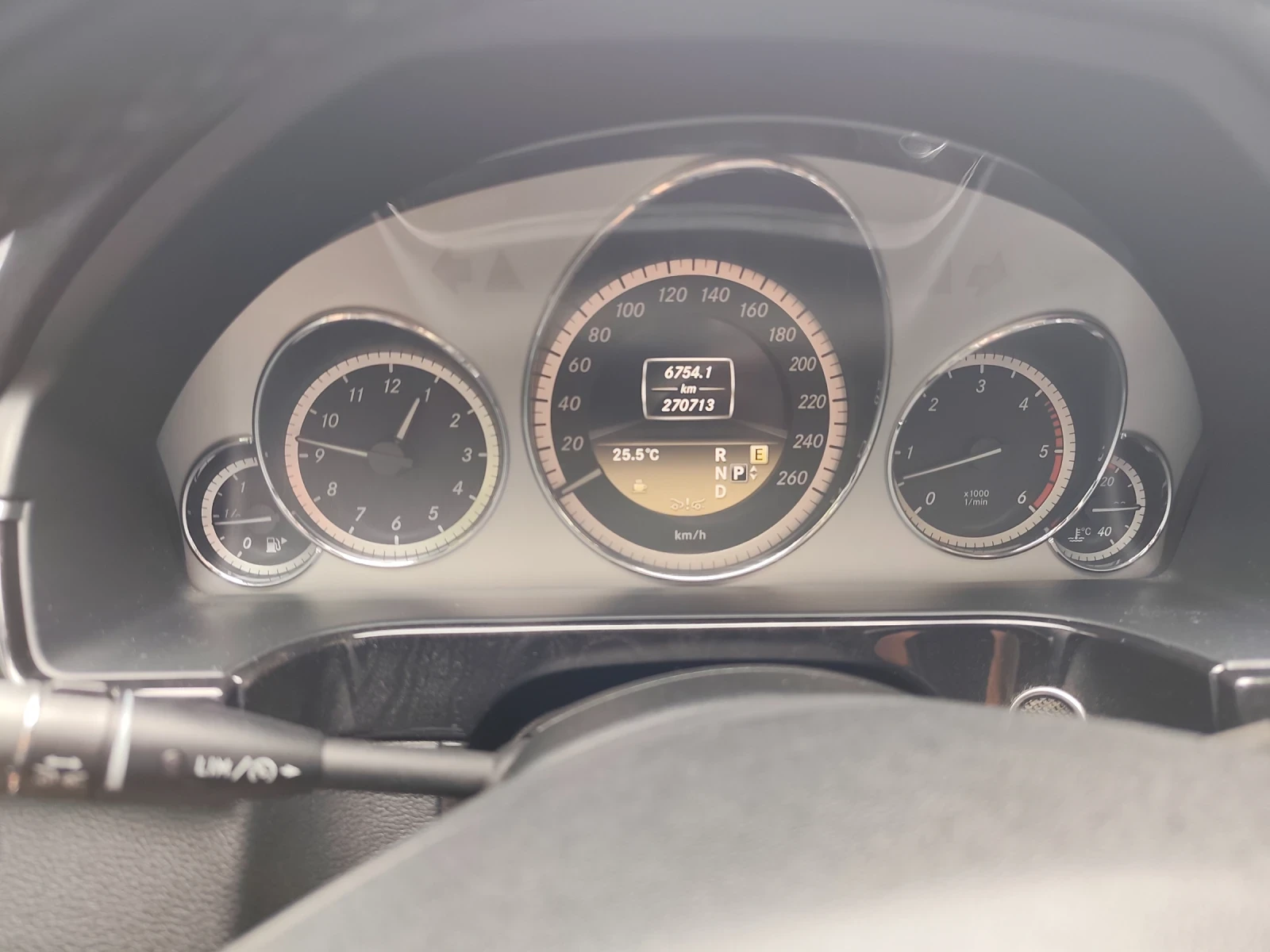 Mercedes-Benz E 350, снимка 10 - Автомобили и джипове - 55134461