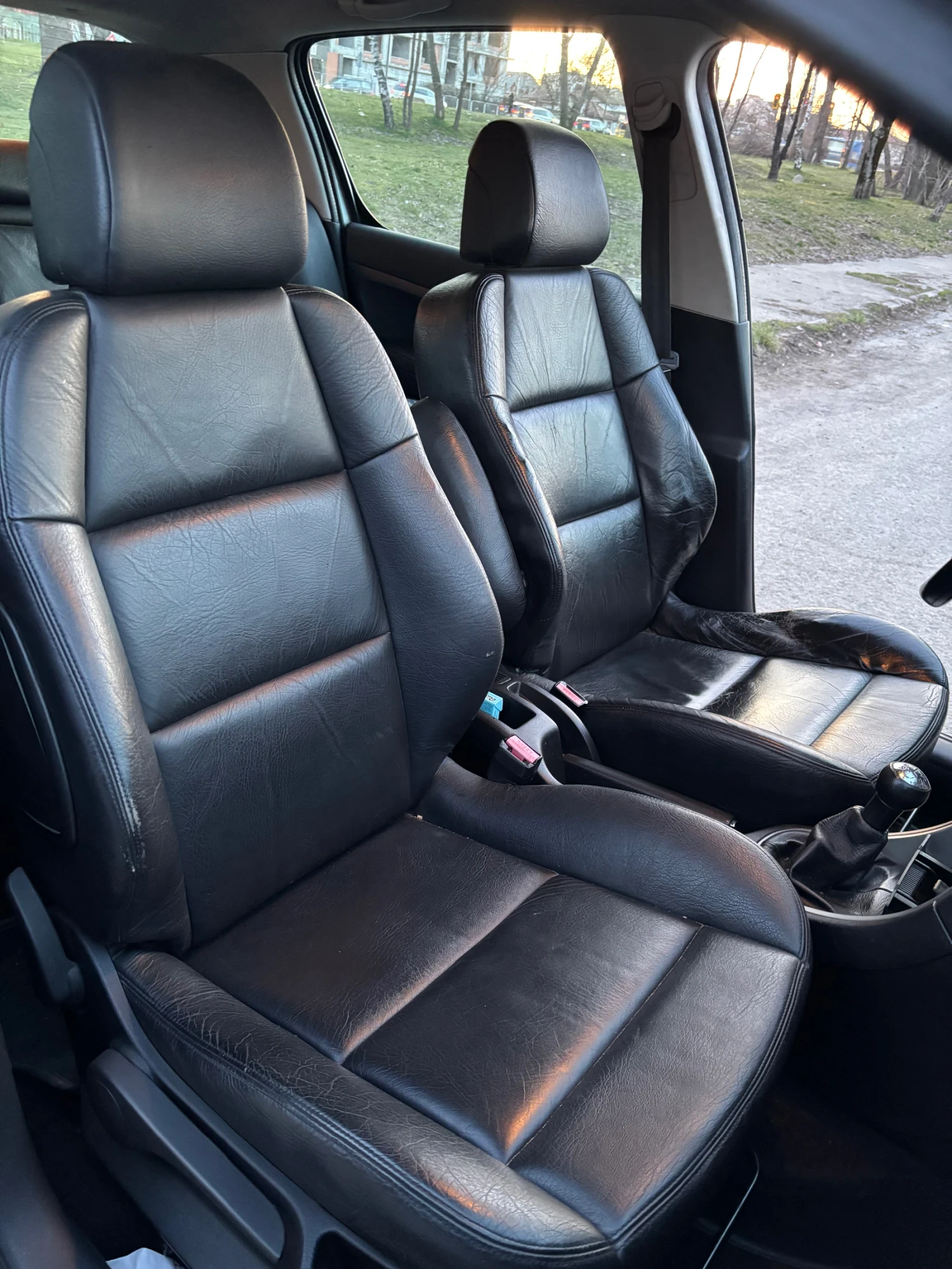 Peugeot 307 2.0i, снимка 8 - Автомобили и джипове - 55359436