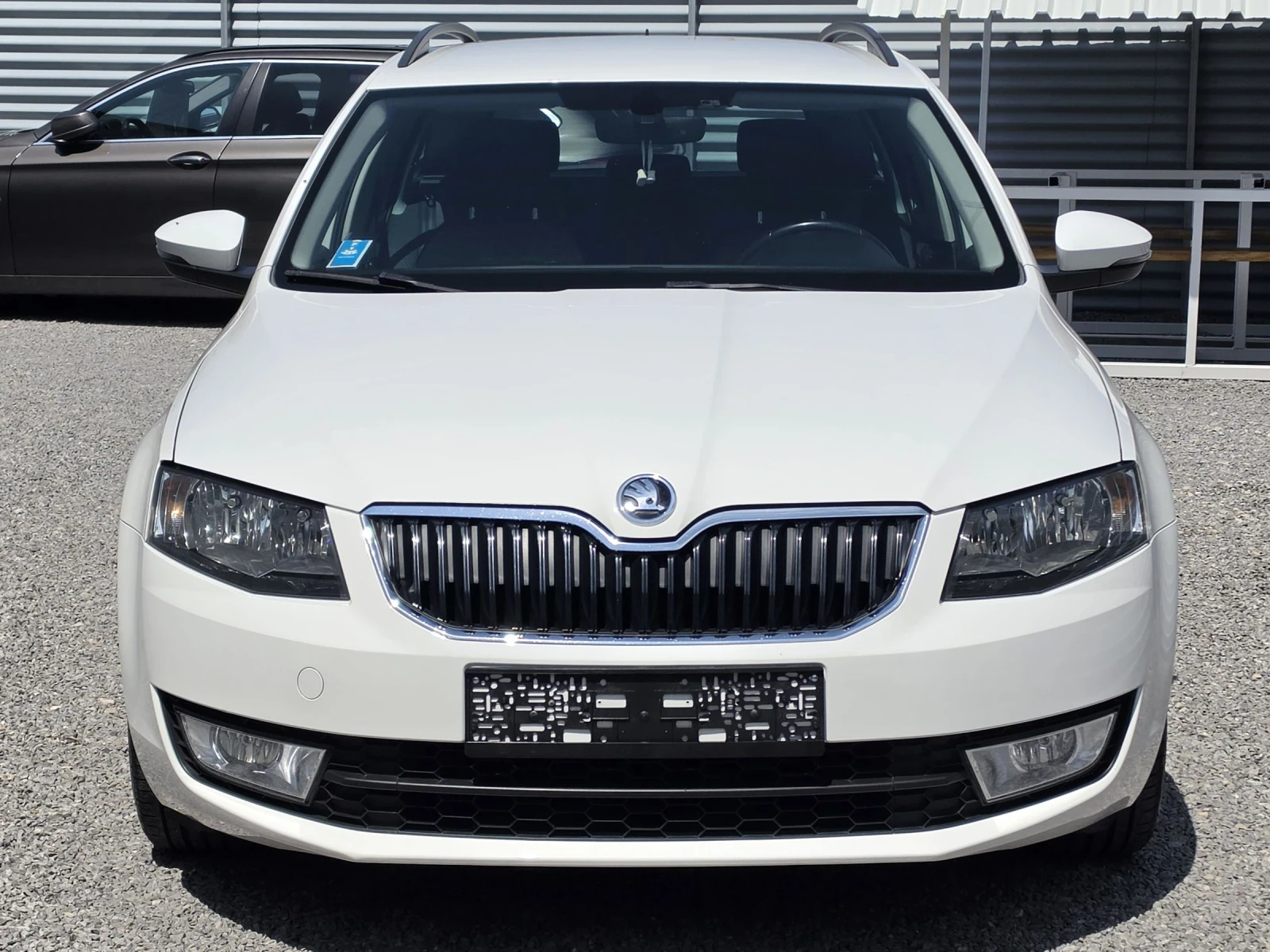 Skoda Octavia G-Tec/КАТО НОВА, снимка 2 - Автомобили и джипове - 55435510