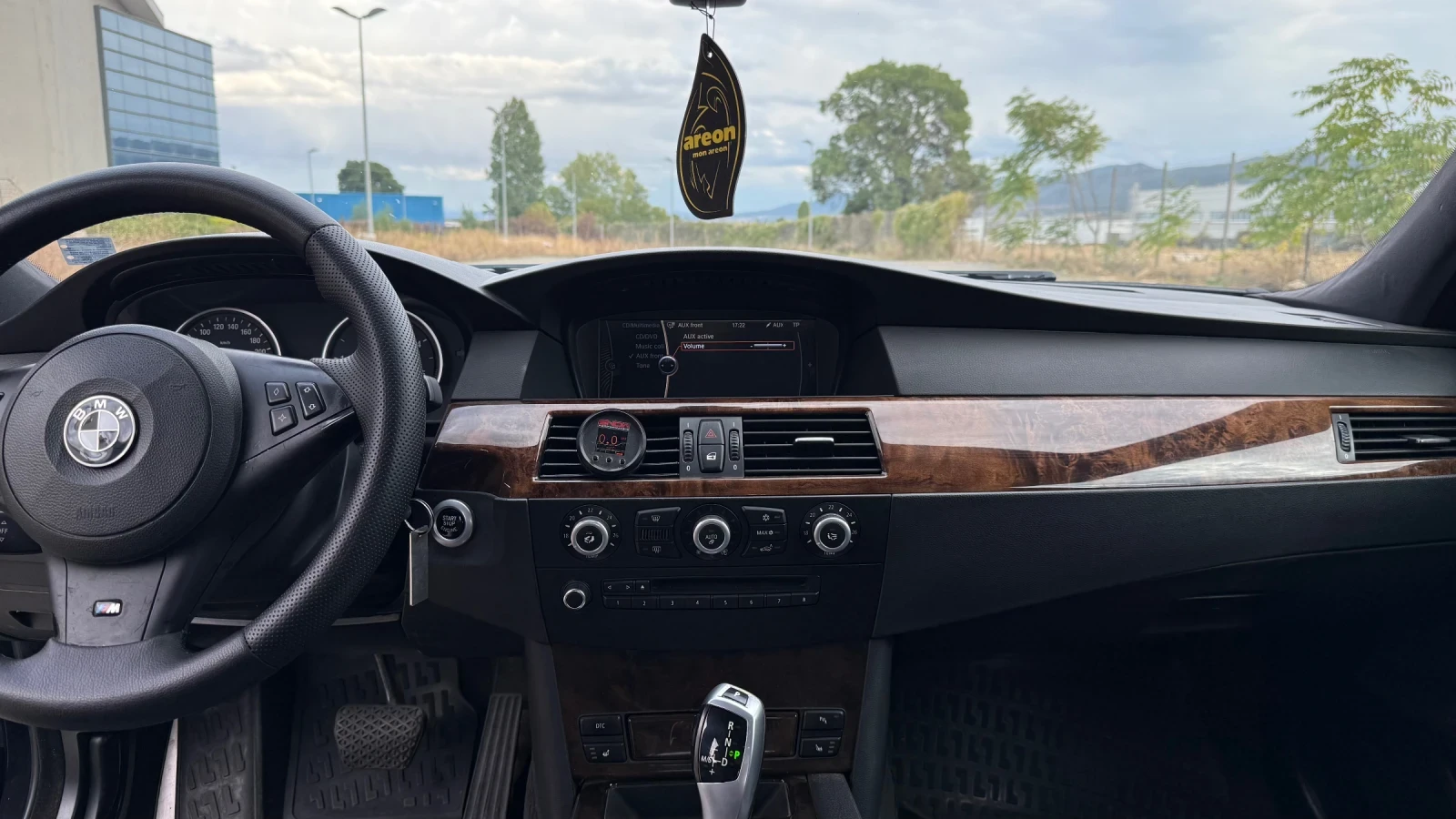 BMW 535 BMW E61 535d | 2008 г. | 550 к.с., снимка 9 - Автомобили и джипове - 56183394
