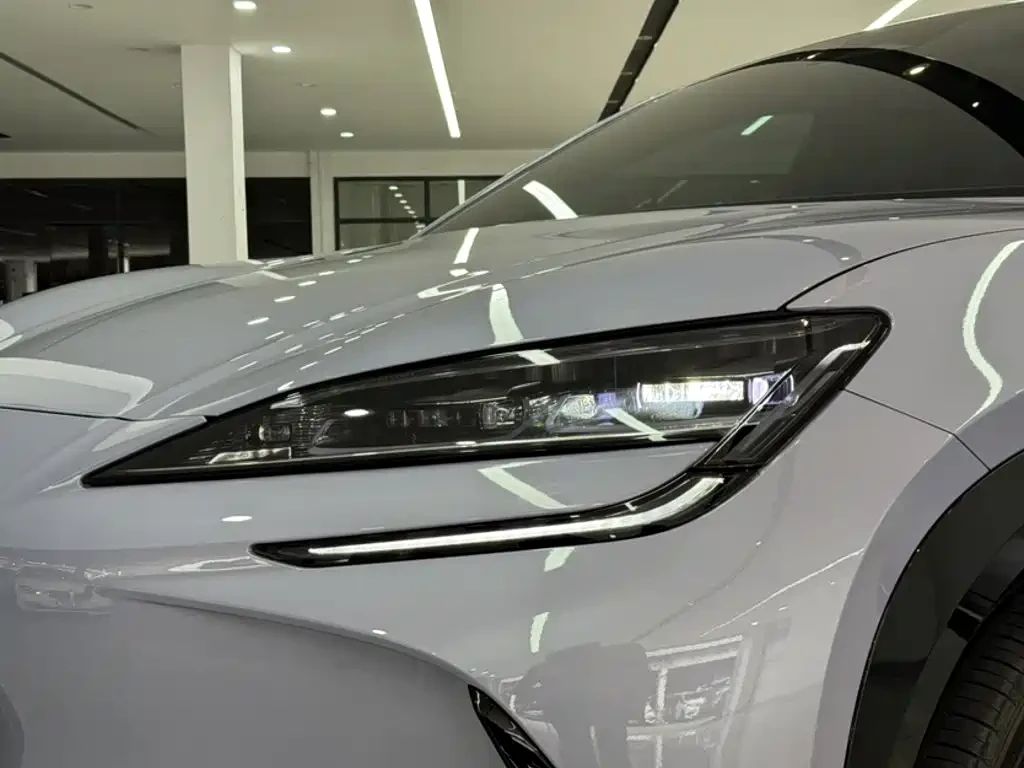 BYD Sealion 7 Long Range Edition, снимка 3 - Автомобили и джипове - 56750593