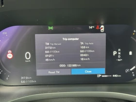 Volvo XC60 R-design B5 Mild Hybrid, снимка 14