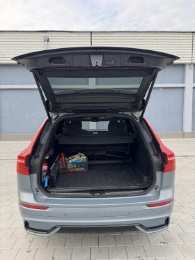 Volvo XC60 R-design B5 Mild Hybrid, снимка 9