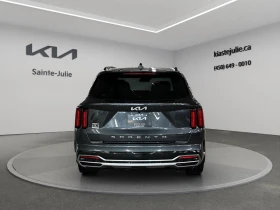 Обява за продажба на Kia Sorento EX* AWD* PANOROOF* CAMERA*  ~54 900 лв. - изображение 5 | Auto.bg Обява за продажба на Kia Sorento EX* AWD* PANOROOF* CAMERA*  ~54 900 лв. - изображение 5