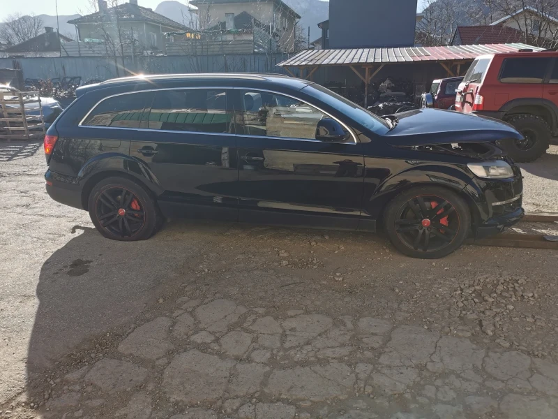 Audi Q7 3.0TDI, снимка 6 - Автомобили и джипове - 48614124