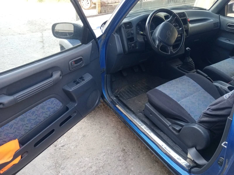 Toyota Rav4, снимка 8 - Автомобили и джипове - 51539091