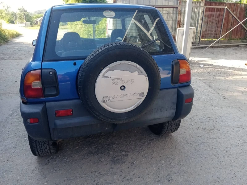Toyota Rav4, снимка 4 - Автомобили и джипове - 51539091