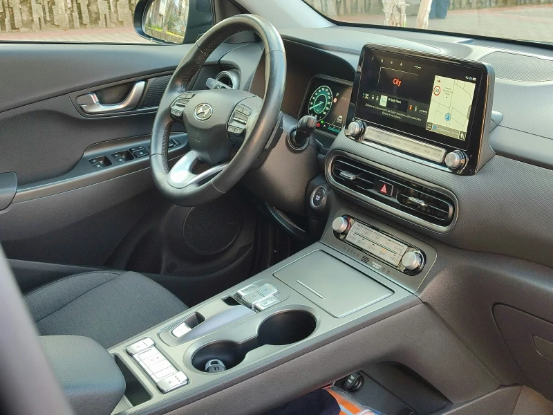 Hyundai Kona Electric Face lift 65kwh, снимка 12 - Автомобили и джипове - 52539306
