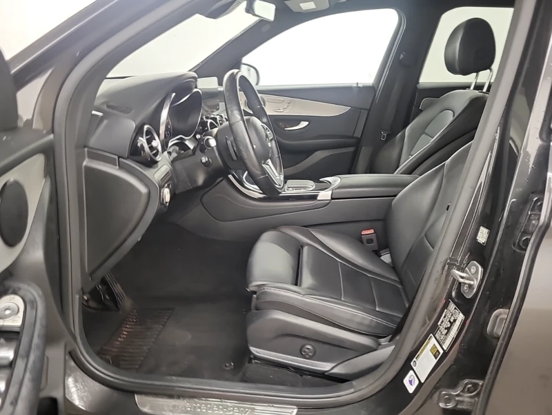Mercedes-Benz GLC 300 2020 Mercedes-Benz GLC 300, снимка 7 - Автомобили и джипове - 52751576