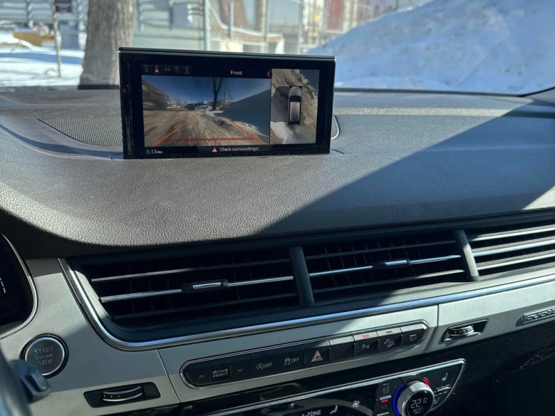 Audi Q7 * Technik * CARFAX * 360 * 2 КЛЮЧА * ОБДУХВАНЕ, снимка 9 - Автомобили и джипове - 53329221