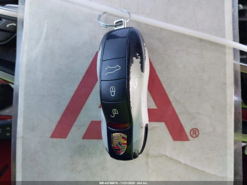 Porsche Macan 2l Sport Edition, снимка 11 - Автомобили и джипове - 53504777