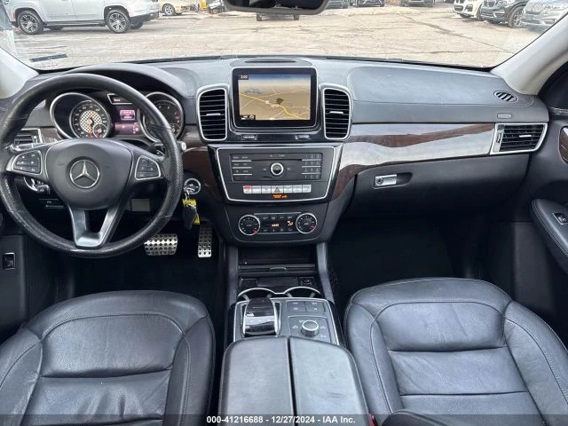 Mercedes-Benz GLE Coupe burmester* multibeam led* Parking Assist, снимка 6 - Автомобили и джипове - 48737844