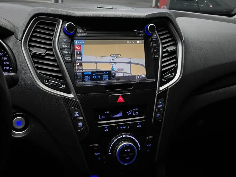 Hyundai Santa fe 2.0 4WD PREMIUM, снимка 14 - Автомобили и джипове - 56160968
