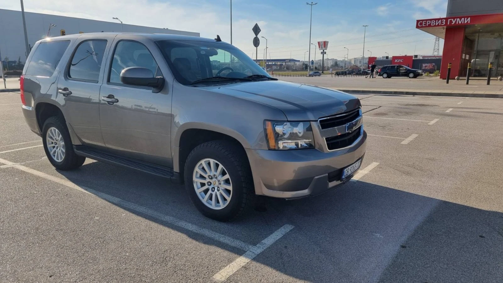 Chevrolet Tahoe Бензин , хибрид с газов инжекцион - изображение 6