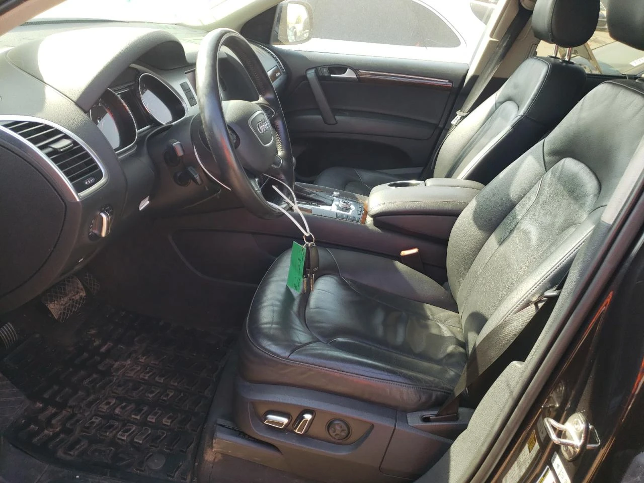 Audi Q7 3.0L TDI Premium Plus - изображение 7