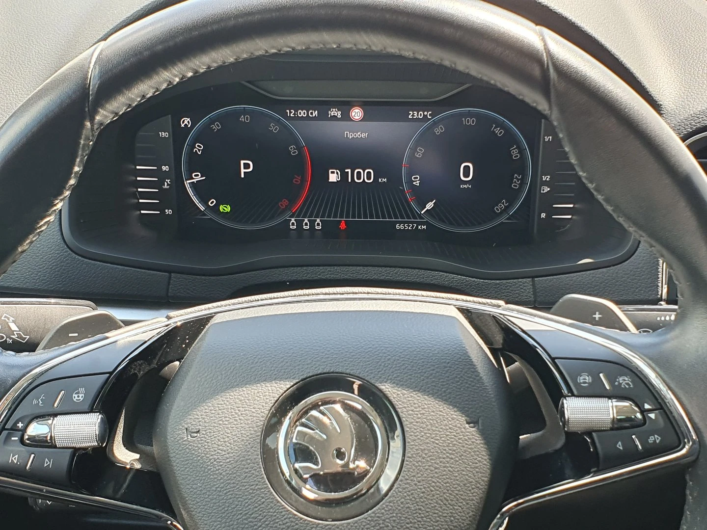 Skoda Karoq ?koda KAROQ AMB 1.5 TSI 150 KS DSG7 - изображение 7