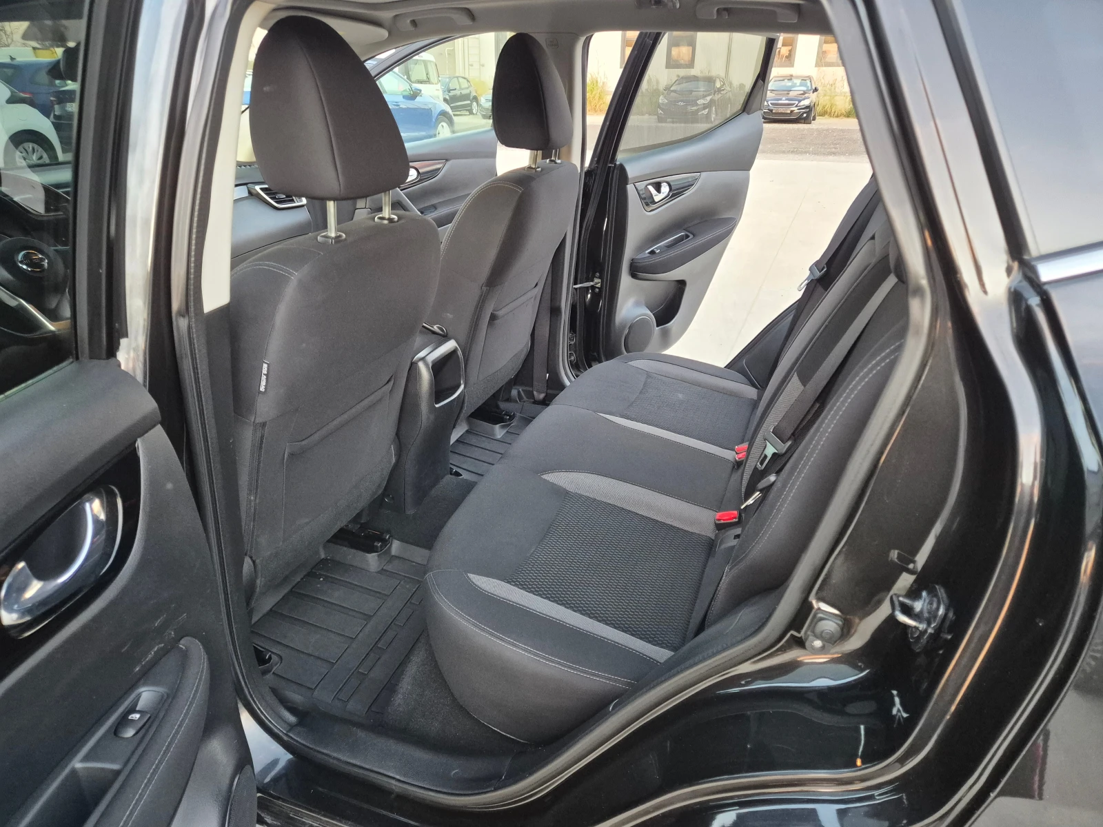 Nissan Qashqai 44= /= 1.6= 130 | Mobile.bg   12