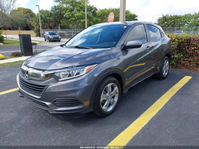 Honda Hr-v 1.8L I-4 VVT, 141HP Front Wheel Drive, снимка 2 - Автомобили и джипове - 53830306