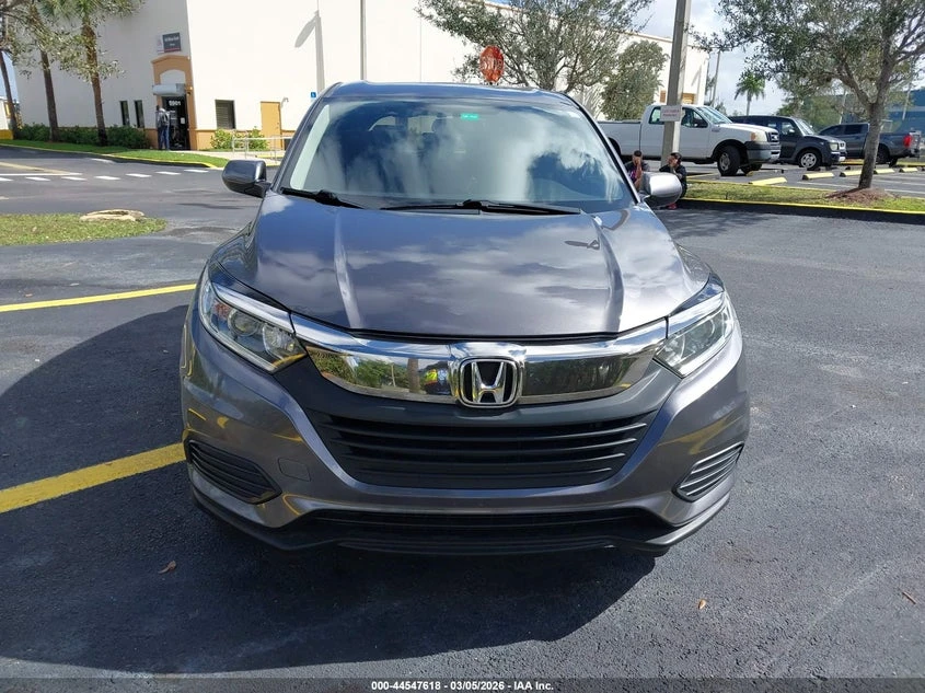 Honda Hr-v 1.8L I-4 VVT, 141HP Front Wheel Drive, снимка 6 - Автомобили и джипове - 53830306