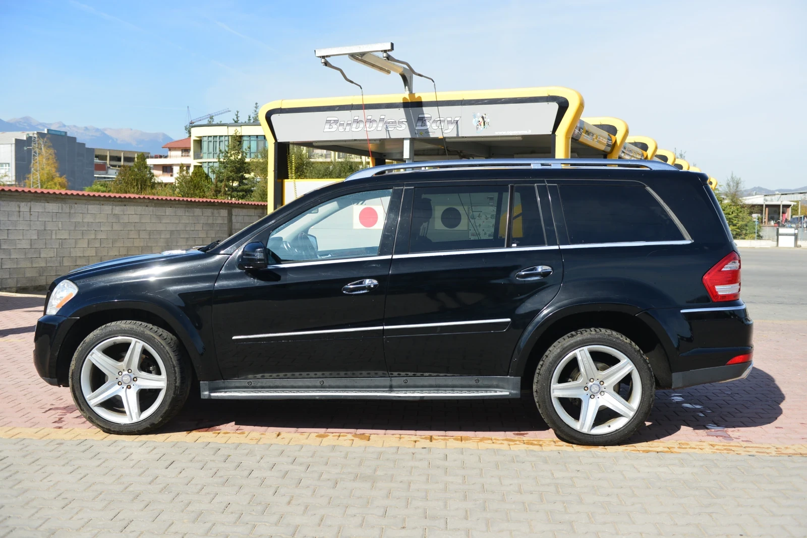 Mercedes-Benz GL 550, снимка 11 - Автомобили и джипове - 53936509