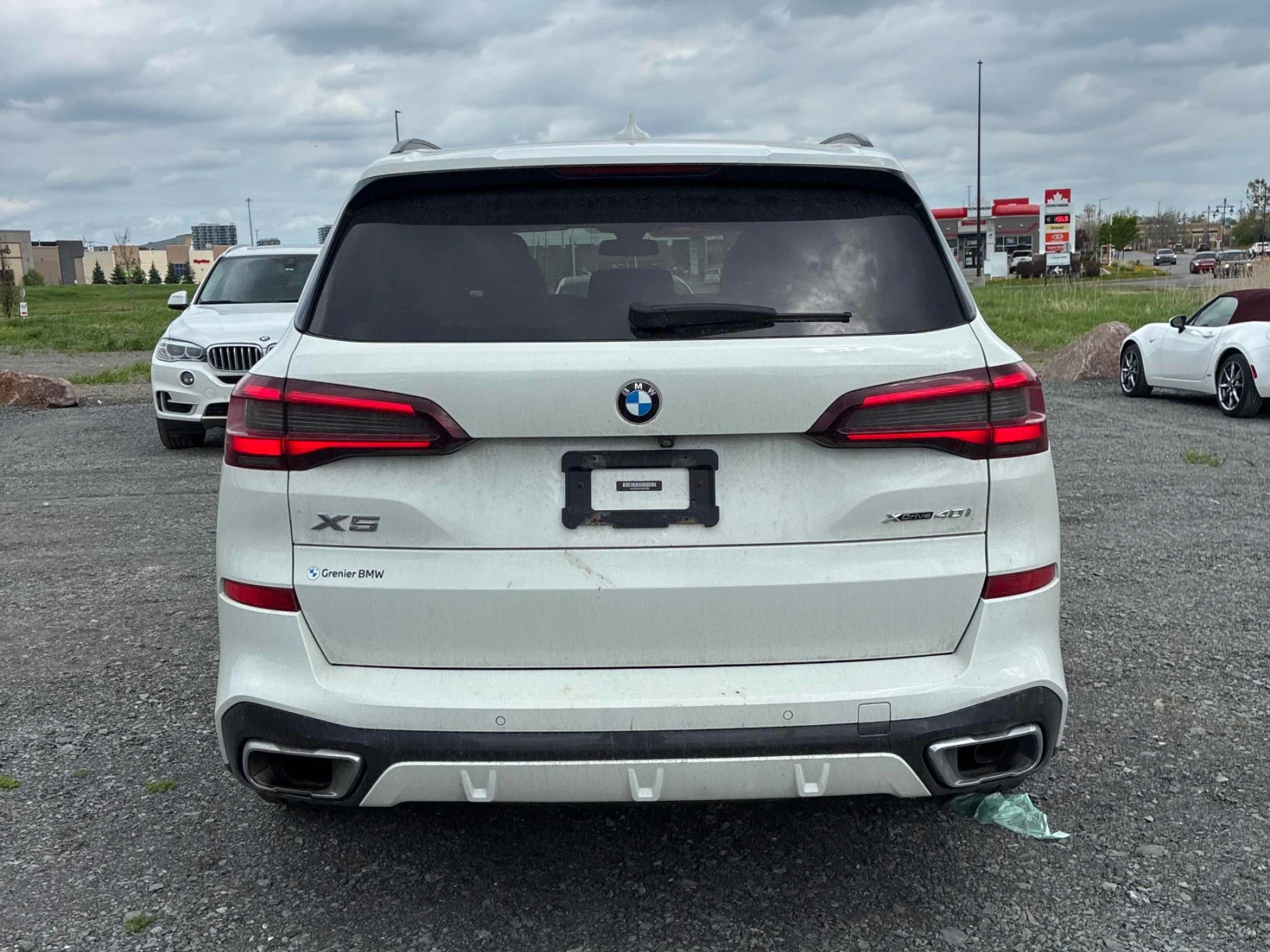 BMW X5 xDrive40i * M ПАКЕТ * ПОДГРЕВ * ПАНОРАМА * CARFAX, снимка 4 - Автомобили и джипове - 54635928