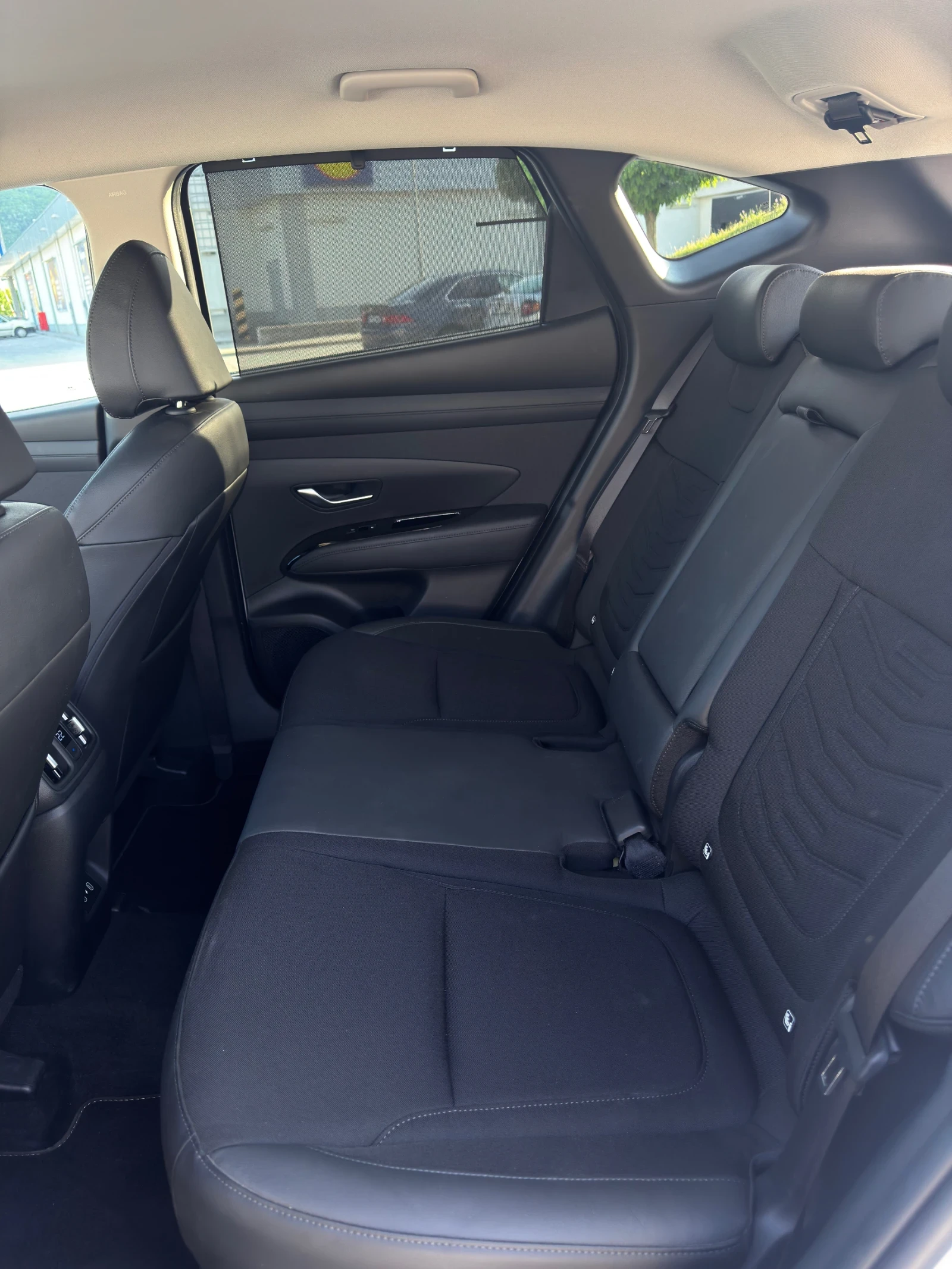 Hyundai Tucson 1.6 HEV, снимка 9 - Автомобили и джипове - 54811166