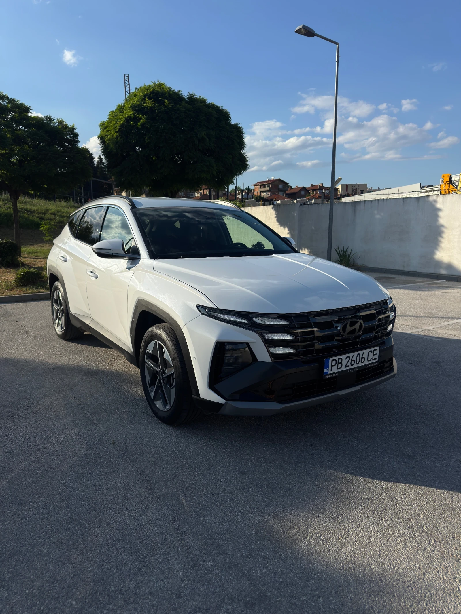 Hyundai Tucson 1.6 HEV, снимка 2 - Автомобили и джипове - 54811166
