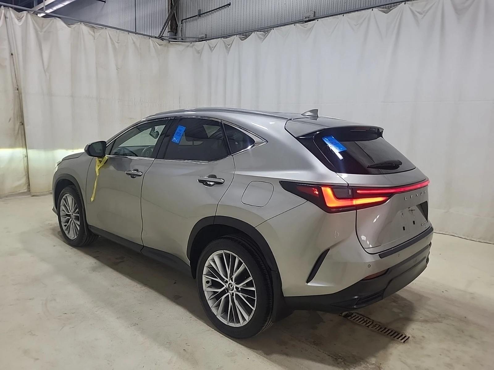 Lexus NX 350h * * CARFAX * * ���� ������ * *  | Mobile.bg � ����������� 4
