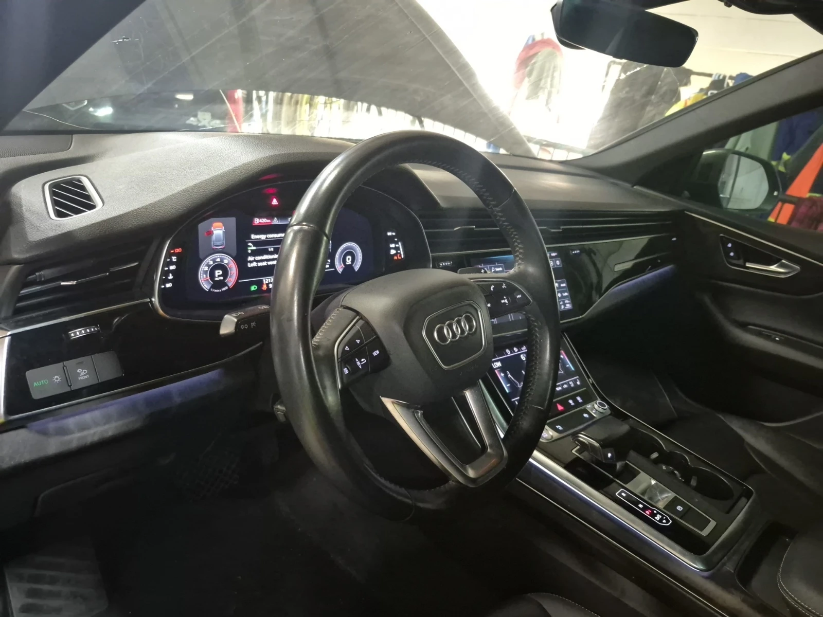 Audi Q8 Progressive* ОБДУХВАНЕ * ПАНОРАМА * , снимка 8 - Автомобили и джипове - 55491979