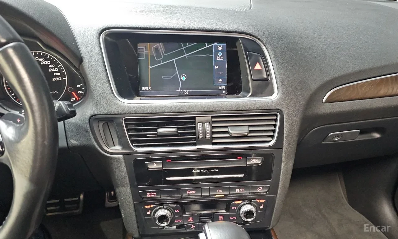 Audi Q5 45 TDI FULL EXTRAS Цена до България, снимка 6 - Автомобили и джипове - 55843367