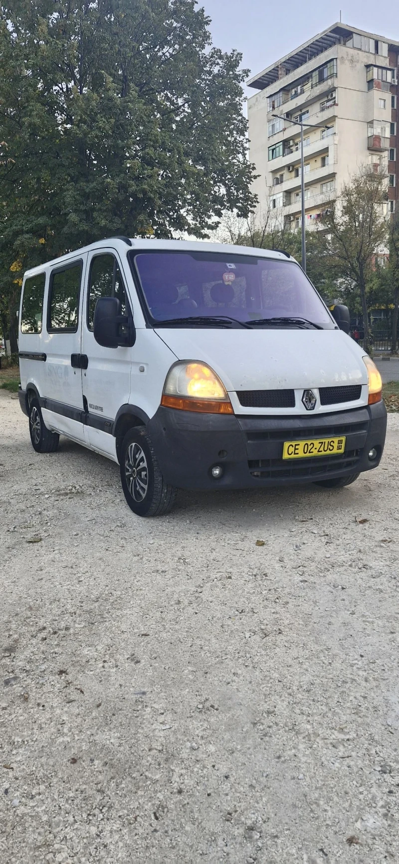 Renault Master 2.5 DCi120 114к.с. Климатик, 9 Места , снимка 1 - Бусове и автобуси - 47523692