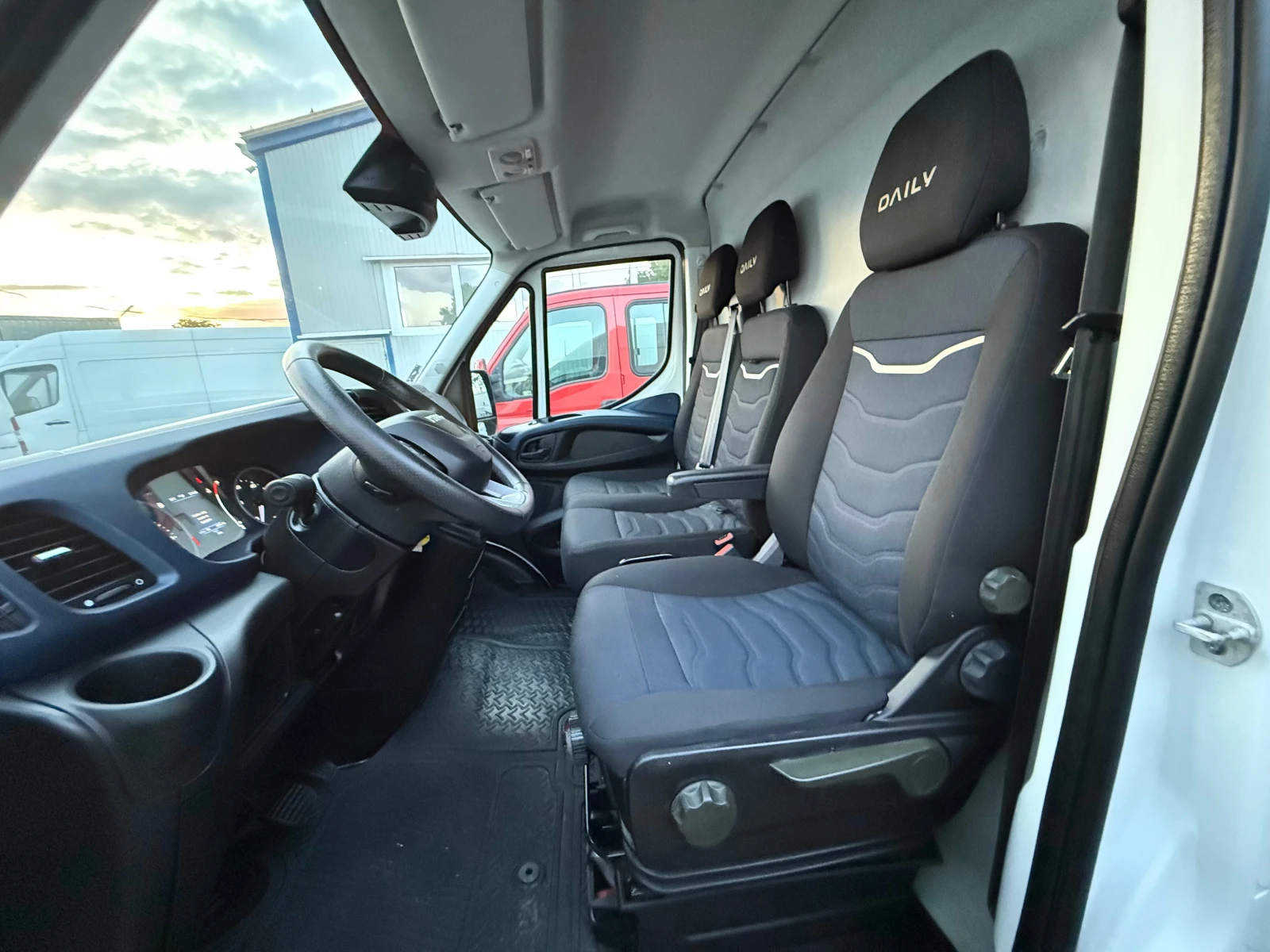 Iveco Daily 35S16 HI MATIC 8 XXL - изображение 10