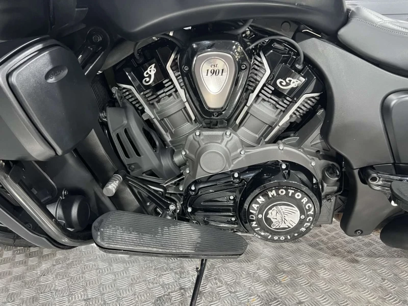 Indian Challenger DARK HORSE PURSUIT LIMITED, снимка 4 - Мотоциклети и мототехника - 50812363